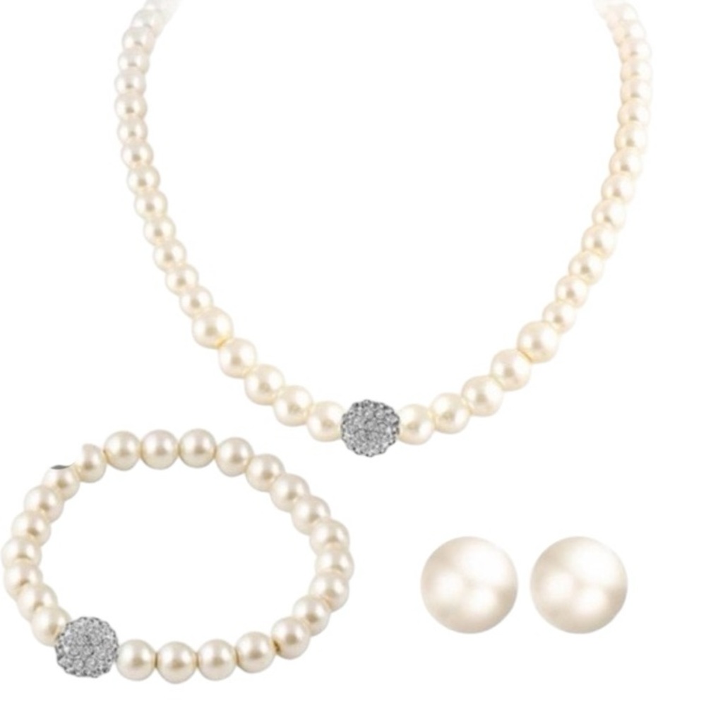 Elegant Pearl Jewelry Set